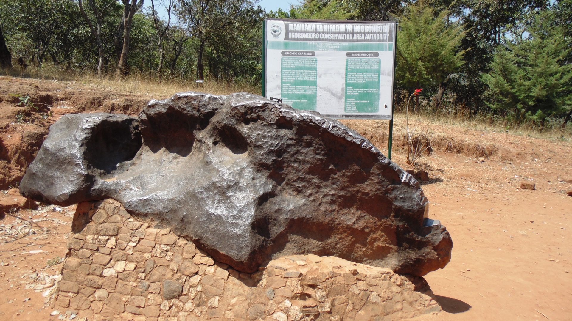 Mbozi meteorite at the Kimondo site